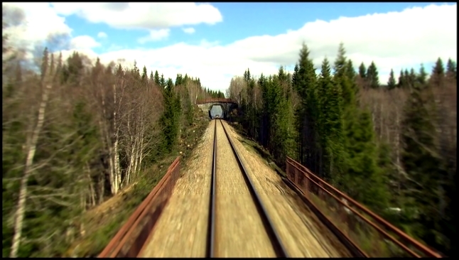 Путешествие на поезде через зиму, осень, лето и весну - видеоклип на песню
