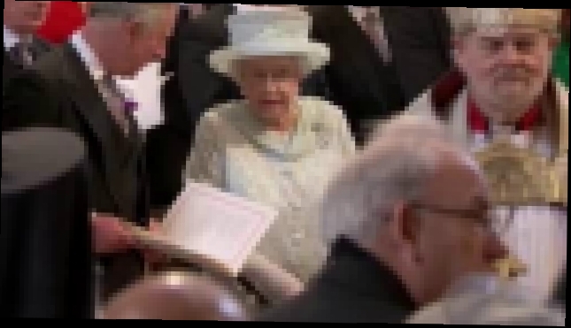 В соборе Святого Павла в Лондоне помолились за королеву - видеоклип на песню