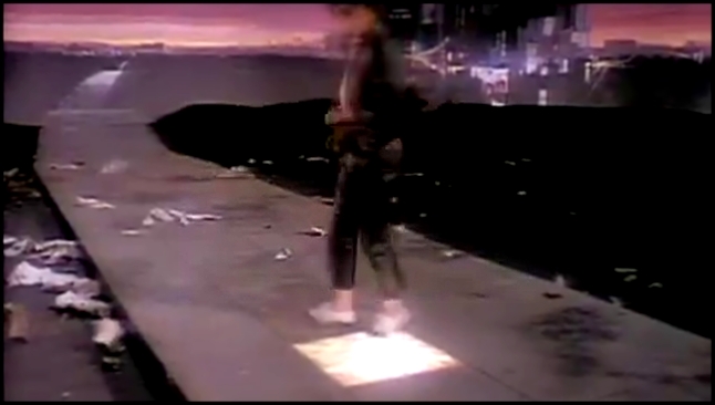Michael Jackson - Billie Jean Official Video. - видеоклип на песню