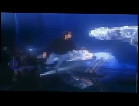 The Greatest Illusion Of All Time - David Copperfield Flying - видеоклип на песню