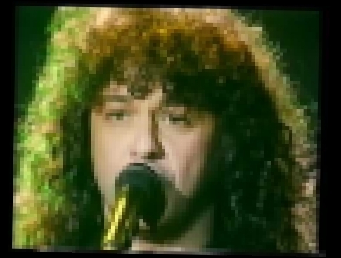 САРУХАНОВ "ЗЕЛЕНЫЕ ГЛАЗА"1995 LIVE - видеоклип на песню
