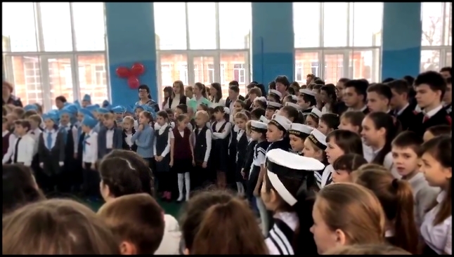 Песня про президента на школьной линейке  - видеоклип на песню