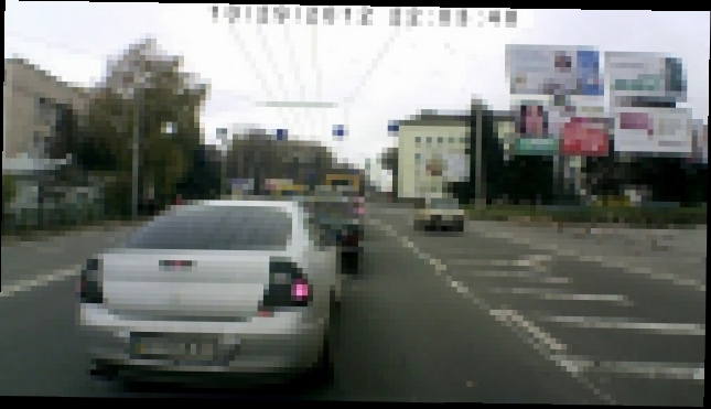 ПокрАщення руху в Тернополі біля "танку" - видеоклип на песню