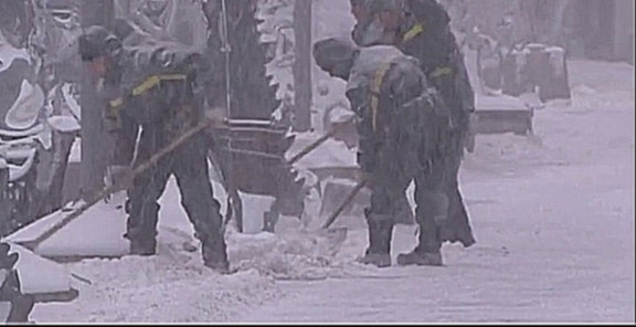 Сильный снегопад вызвал в Москве многокилометровые пробки (новости)  - видеоклип на песню