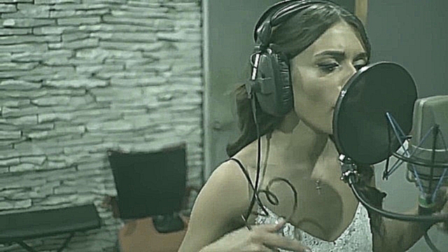 Aferistka Liya - Полум’яний цвіт - видеоклип на песню