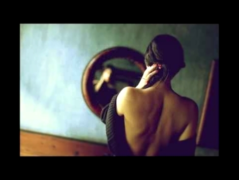 Пыльца - В спину ножи во время объятий (Кнопка) - видеоклип на песню