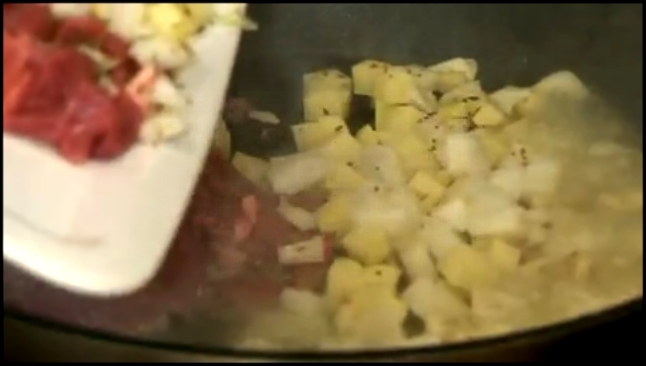 Как приготовить слоеные пирожки из ягненка с картофелем 