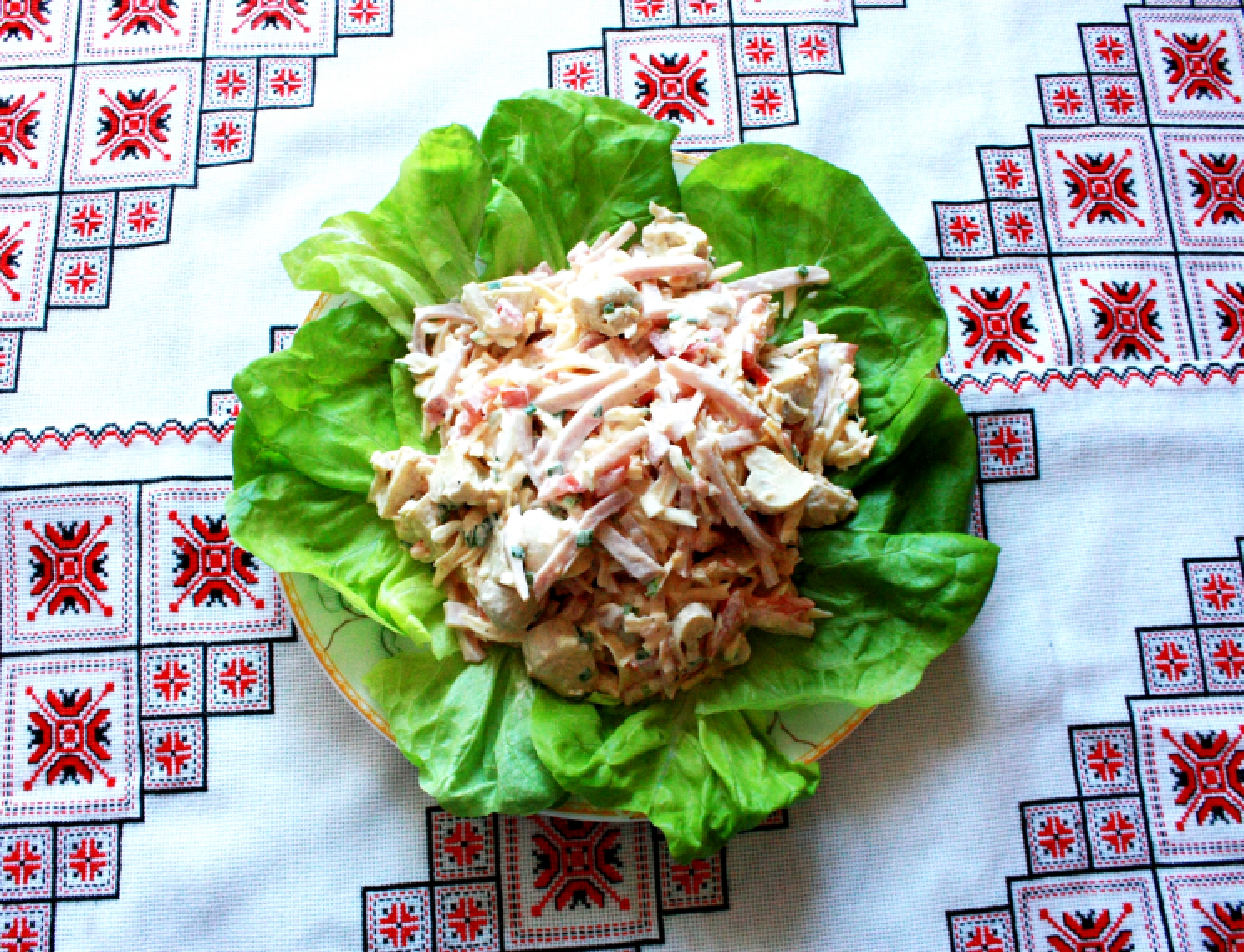 Рецепты салатов с грибами,ветчиной,помидорами и сыром Салат с шампиньонами,мясом вкусный рецепт 
