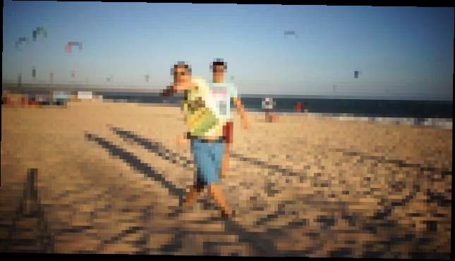 Танец на пляже под Skrillex Make It Burn Dem - видеоклип на песню