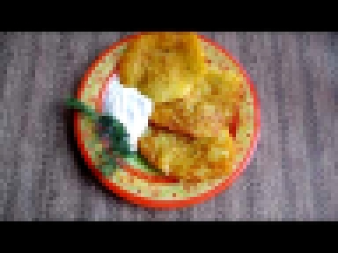 Деруны драники со сметаной / Potato pancakes with sour cream 