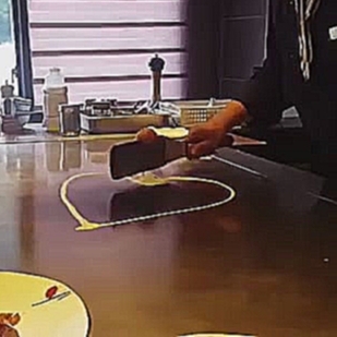 Невероятный трюк с яйцом от китайского шеф-повара 