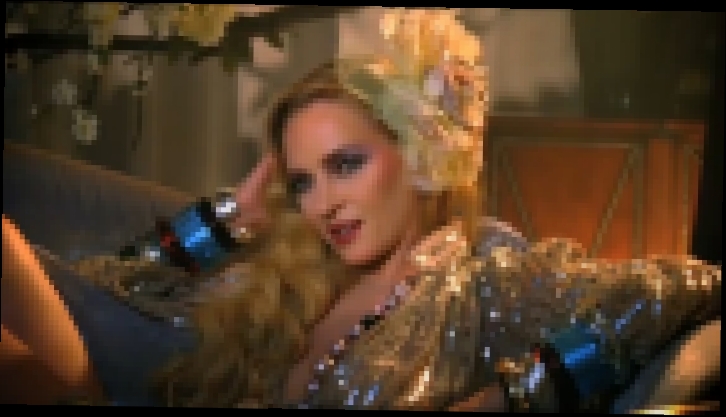 Дэвид ЛаШапель снял Уму Турман в рекламе Schweppes - видеоклип на песню
