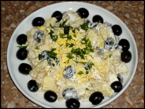 Салат с оливками 