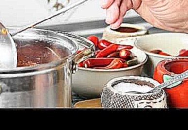 Заготовка красного острого перца на зиму в томатном соке 