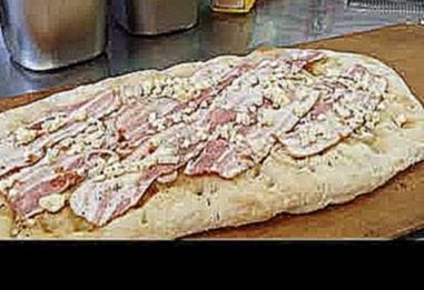 Корочка парбейк 1 из 2 видов римской пиццы 
