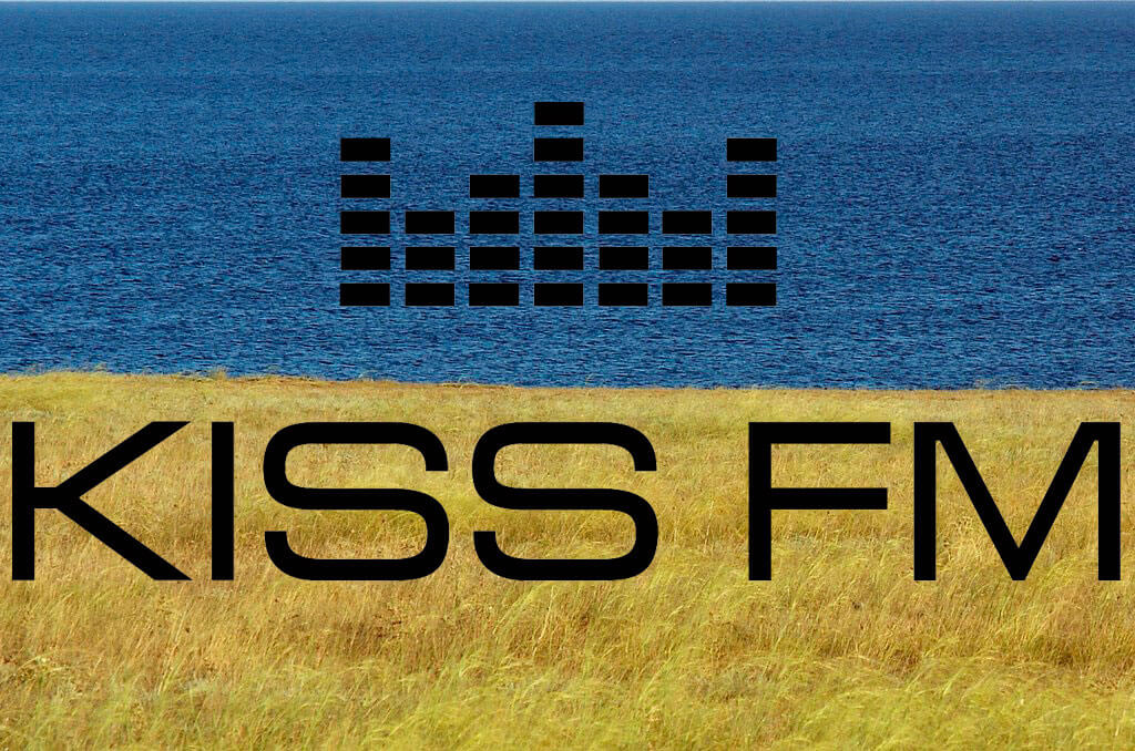 Dj Rulya (kiss fm 21.12.2014) Радио Kiss FM 2.0 Super Mix. Слава Україні Героям слава Разом-ми Сила