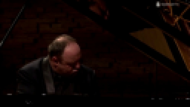 21 ноября 2014 
Сольный концерт Александра Гиндина (фортепиано) 
II отделение - видеоклип на песню