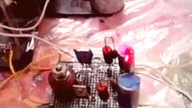 сверхединичная катушка Тесла на двух транзисторах - видеоклип на песню