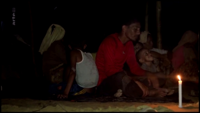 ARTE Reportage 27.01.2018 Birmanie : Rohingyas, un genocide a huis clos / Australie : aborigenes - видеоклип на песню