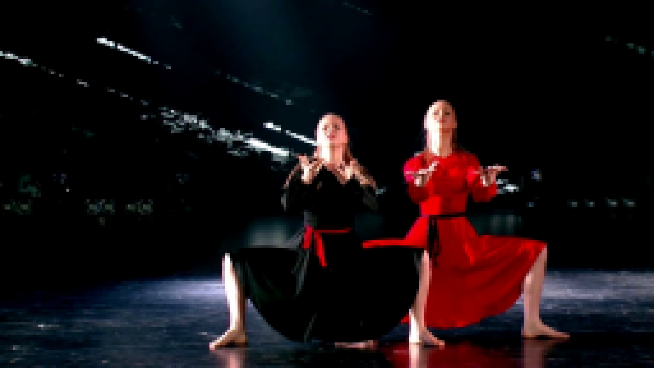 Танцы: Анастасия и Виктория Михайлец (Нино Катамадзе & Insight – Once on the street ) (выпуск 16)  - видеоклип на песню