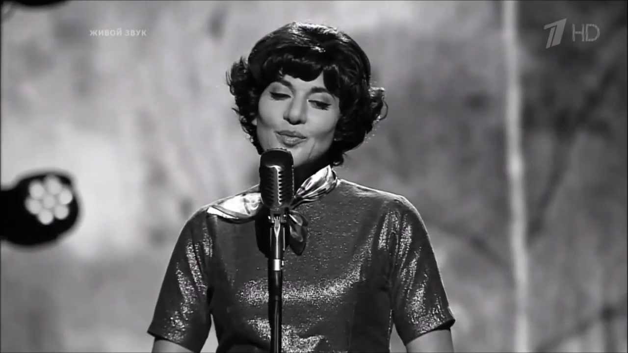 Веселые песни 60. Майя Кристалинская. Майя Кристалинская в молодости. Майя Кристалинская в 1957 году.